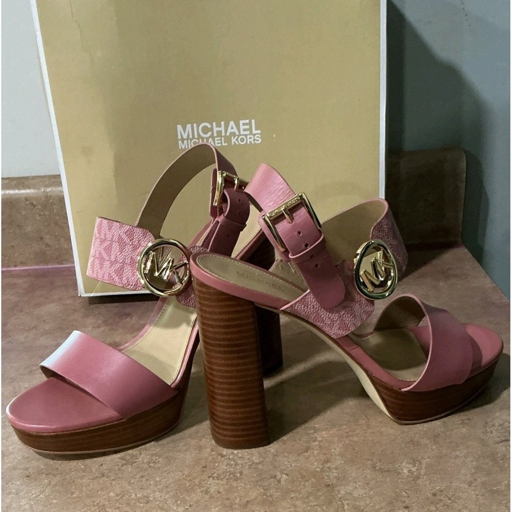 Michael Kors Women's Rose Color Leather Summer Platform Sandals Gold Hardware 8M